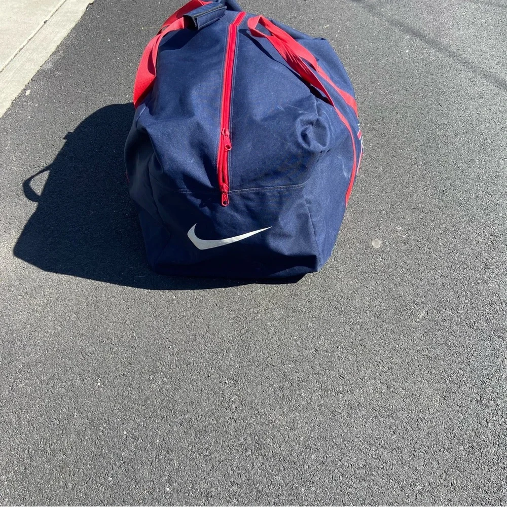 Nike USA Hockey Equipment Bag - Picture 3 of 5